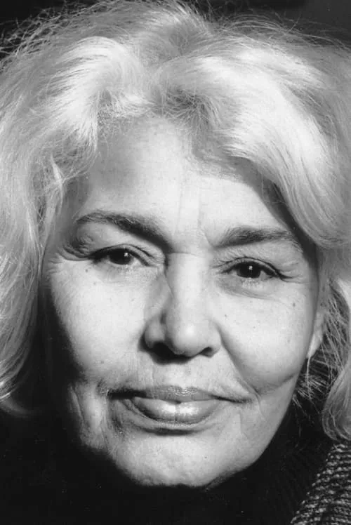 Nawal El Saadawi interpretando a 