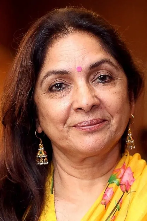 Neena Gupta interpretando a Milagrenia