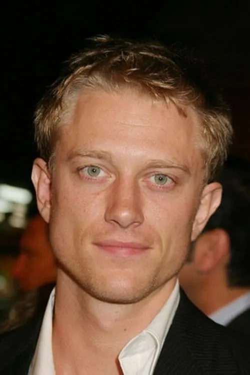 Neil Jackson en el reparto