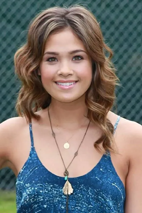 Nicole Gale Anderson interpretando a Hope Plotkin