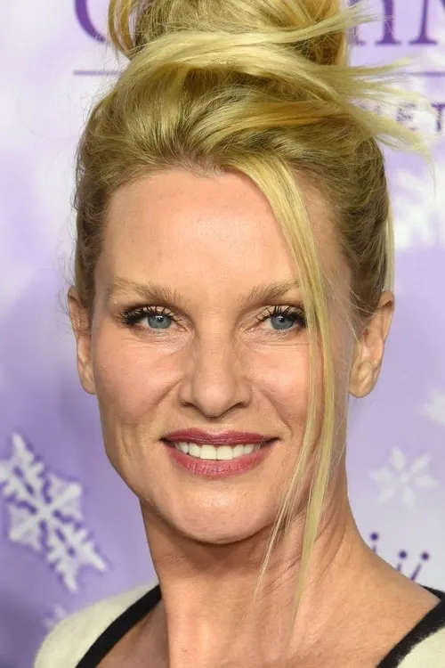 Nicollette Sheridan interpretando a Michelle Hughes