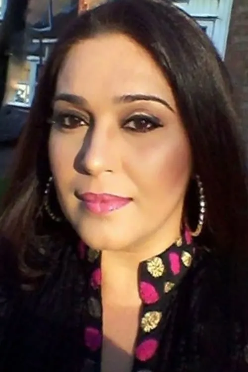 Niki Aneja Walia interpretando a Geetu Arora