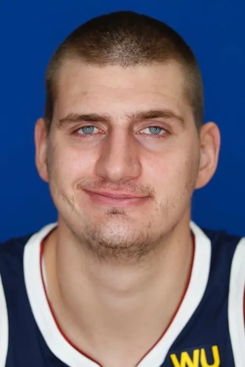 Nikola Jokić interpretando a Self