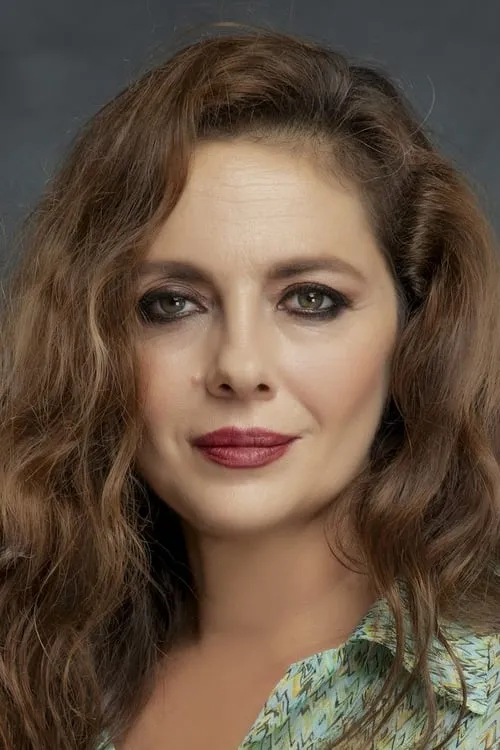 Actor Nilüfer Açıkalın