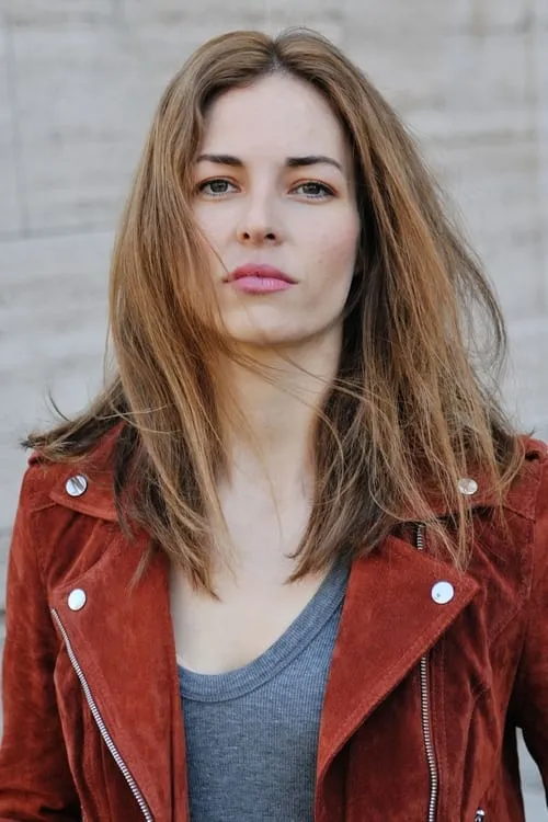 Actor Nina Schmieder