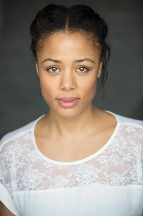 Foto de perfil del actor Nina Toussaint-White en el reparto