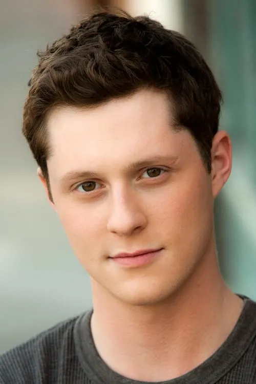 Foto de perfil del actor Noah Reid en el reparto