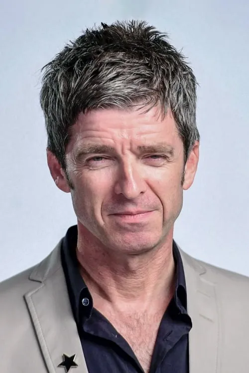 Noel Gallagher interpretando a Himself