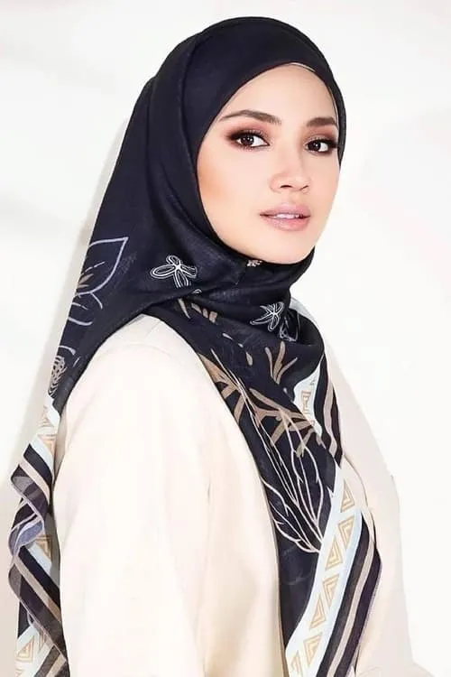 Nadiah M. Din ha trabajado con Nur Fazura en 1 ocasiones