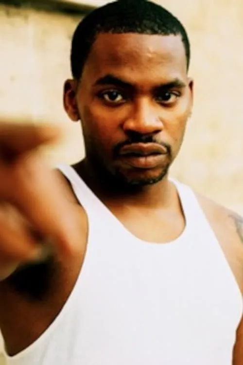 Obie Trice interpretando a Self