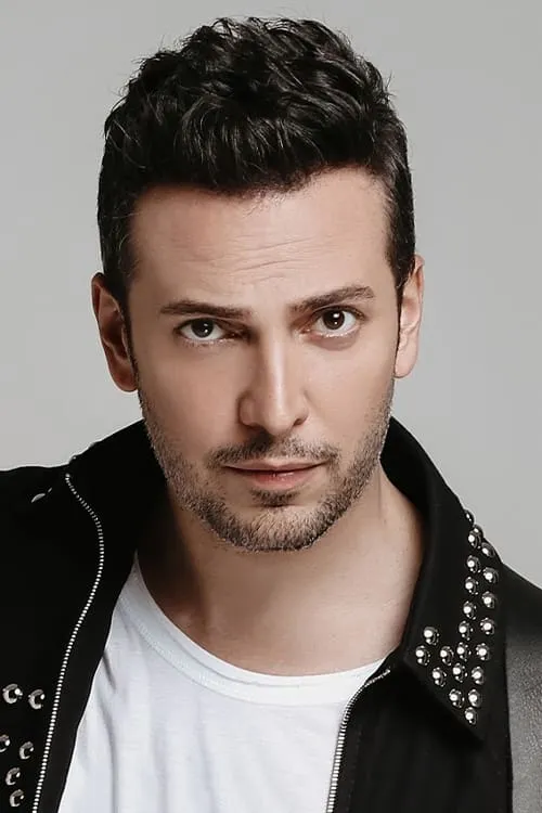 Actor Oğuzhan Koç