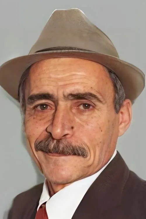 Actor Oktay Sözbir