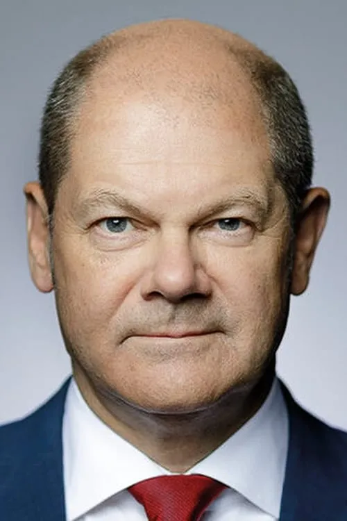 Olaf Scholz interpretando a Self (archive footage)