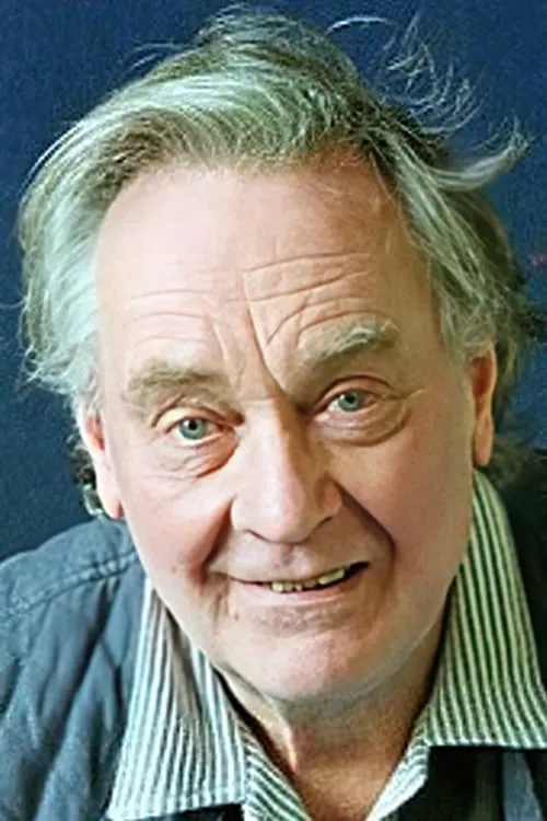 Foto de perfil del actor Oliver Postgate en el reparto