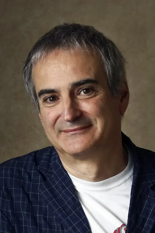 Olivier Assayas interpretando a Self (cinéaste)