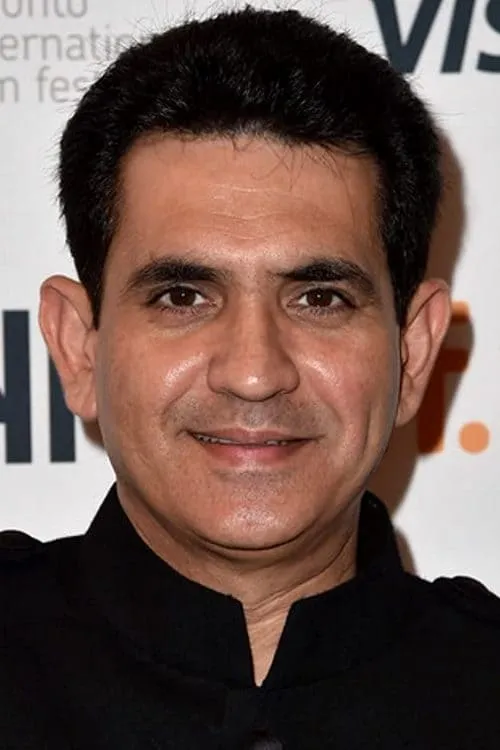 Omung Kumar interpretando a Host (Cameo Appearance)