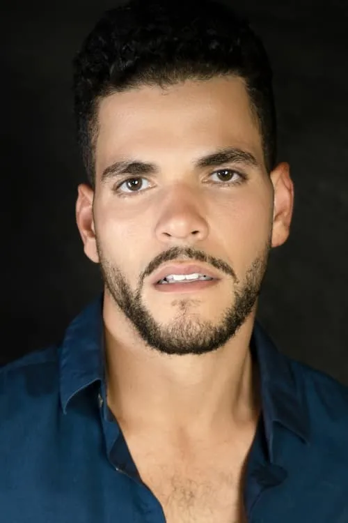 Actor Orel De La Mota