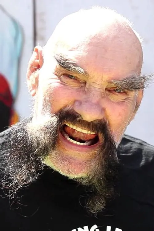 Ox Baker interpretando a Russian Wrestler