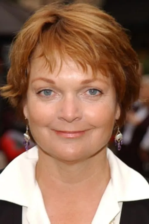 Pamela Reed interpretando a Janice