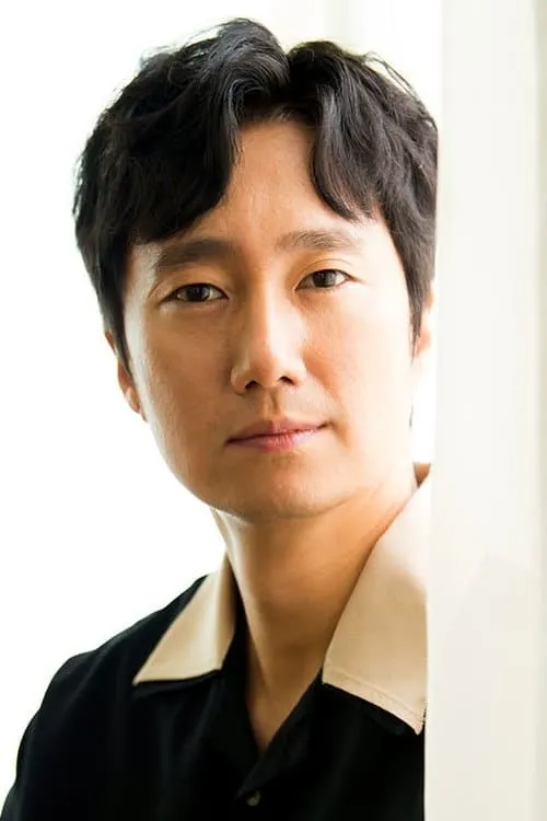 Park Hae-il interpretando a Jang Hae-joon