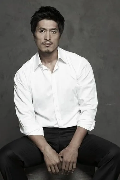 Actor Park Ji-hoon