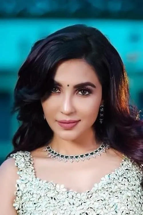 Parvatii Nair interpretando a Vidhya