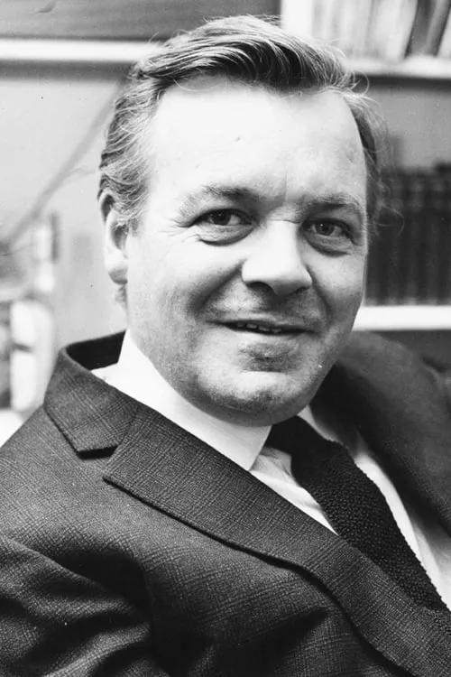 Foto de perfil del actor Patrick Wymark en el reparto