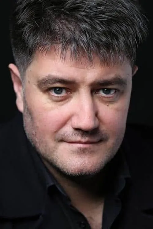 Actor Paul Dodds