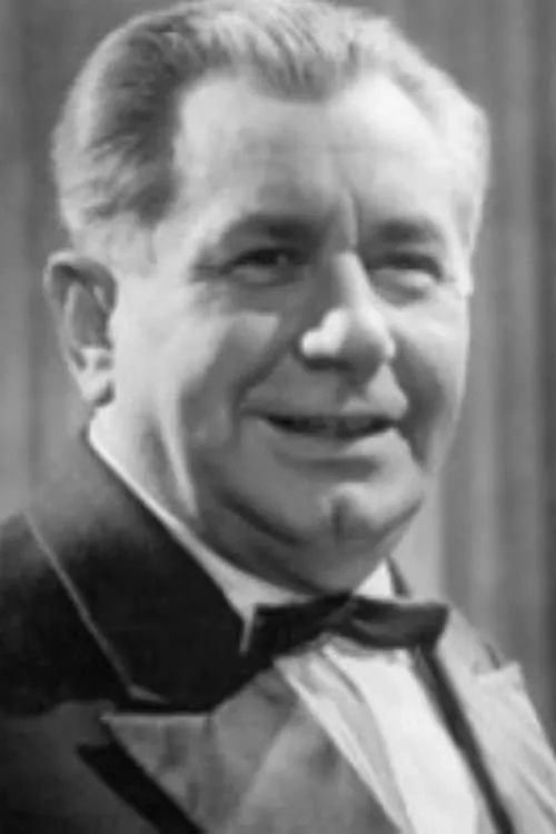 Actor Paul R. Henker