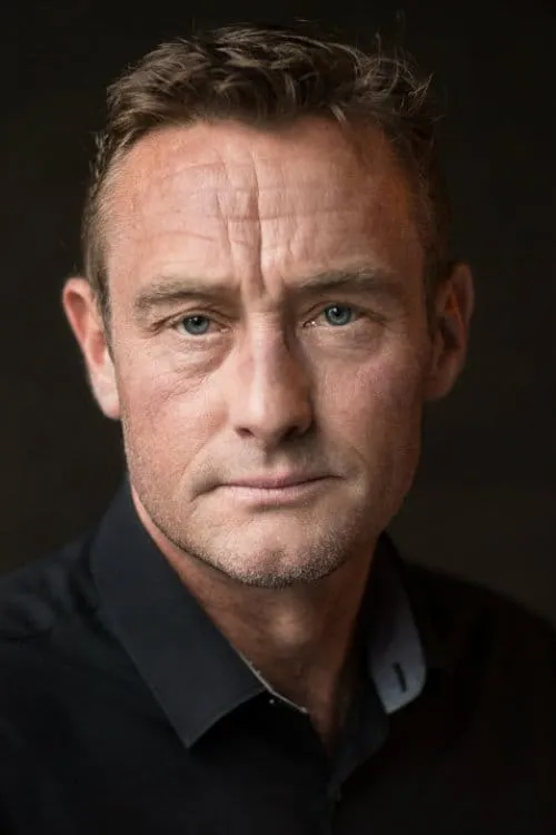 Actor Paul Roe