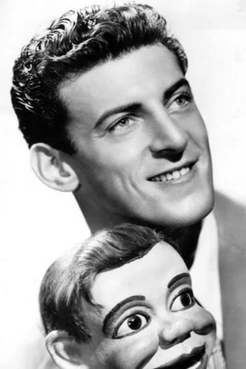 James Joyce ha trabajado con Paul Winchell en 1 ocasiones