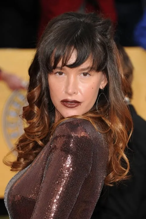 Paz de la Huerta interpretando a Beatrice