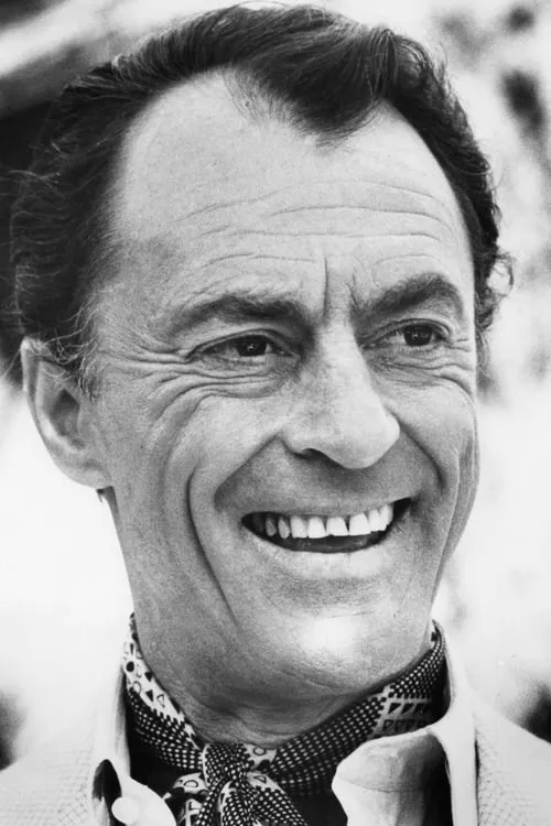 Foto de perfil del actor Peter Donat en el reparto