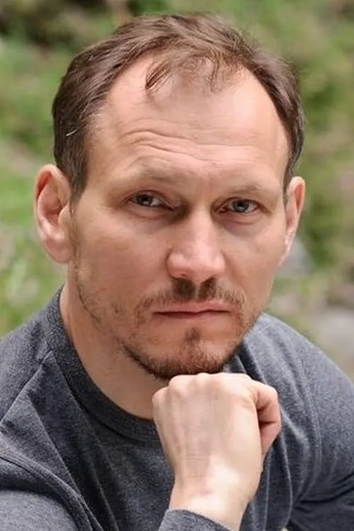 Actor Peter Nikolas