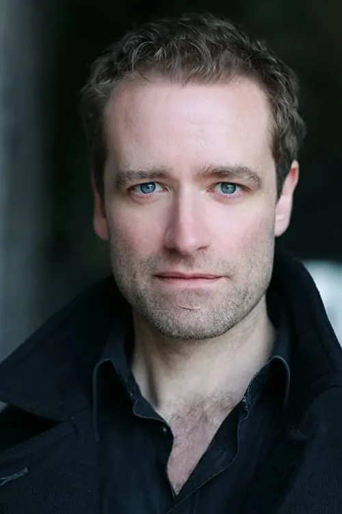 Actor Phil Cheadle