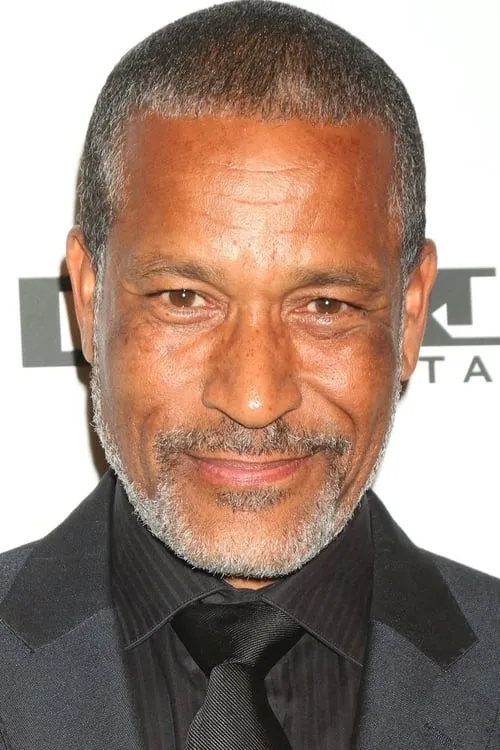 Foto de perfil del actor Phil Morris en el reparto