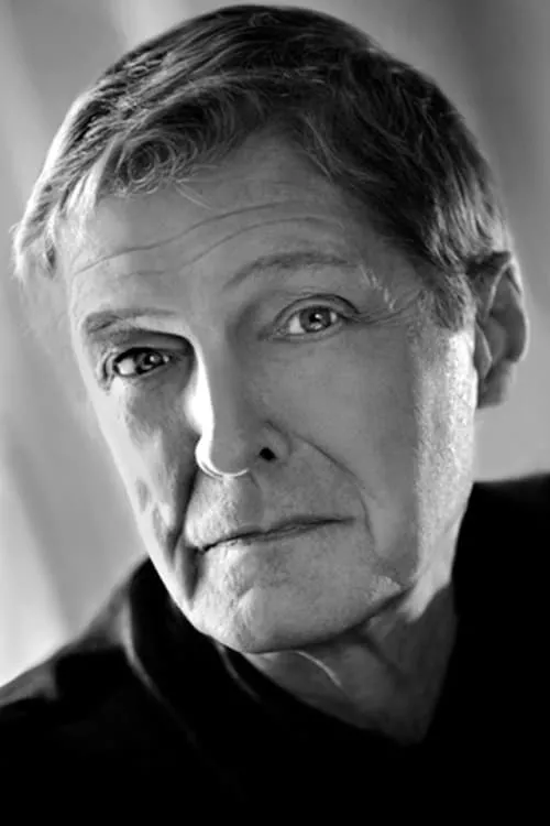 Actor Philip Carlson