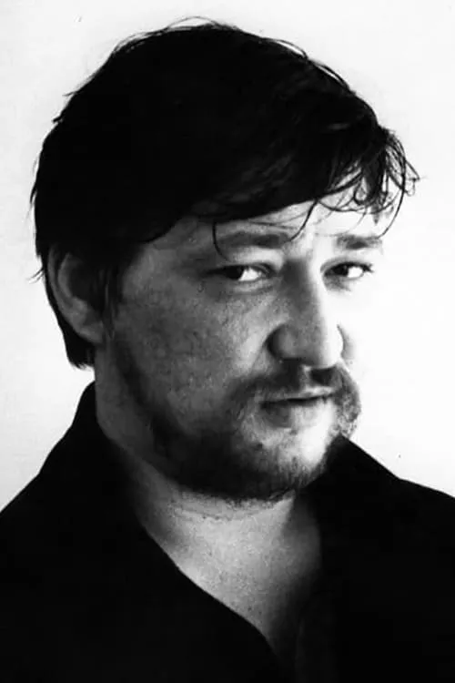 Foto de perfil del actor Rainer Werner Fassbinder en el reparto