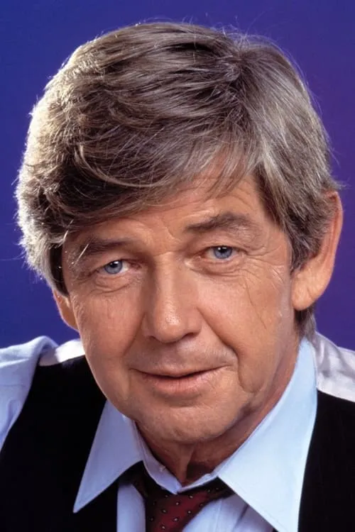 Actor Ralph Waite