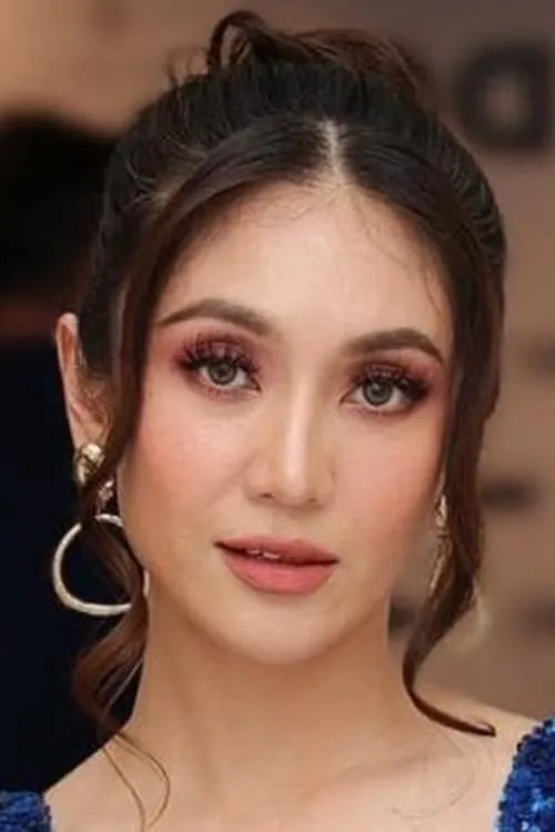 Actor Ramona Zamzam