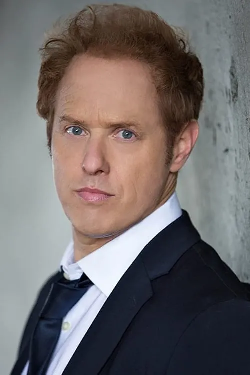 Raphael Sbarge interpretando a Brian McGuire