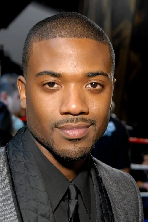 Actor Ray J