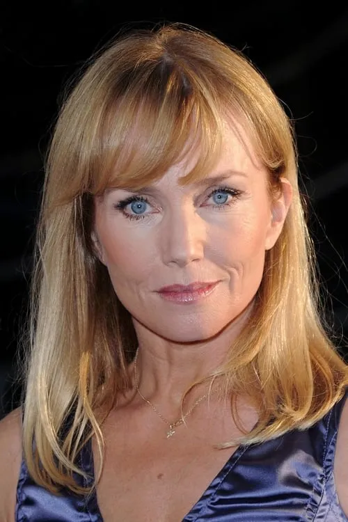 Rebecca De Mornay interpretando a Elizabeth Parris