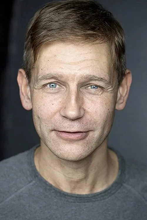 Actor Richard Cant