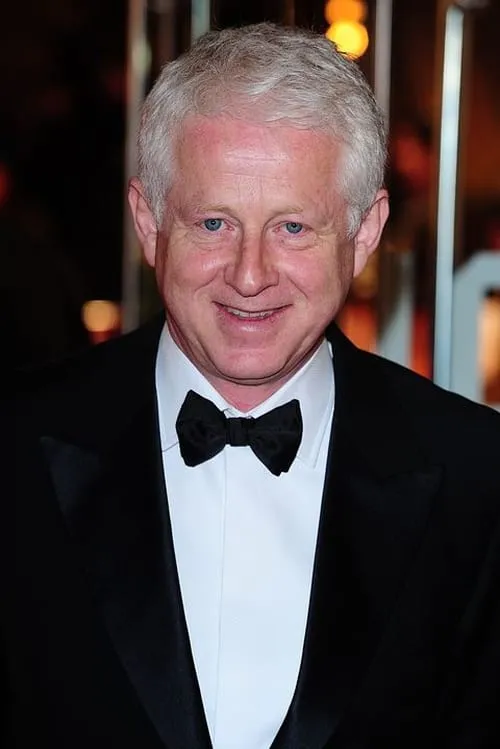 Richard Curtis interpretando a Himself