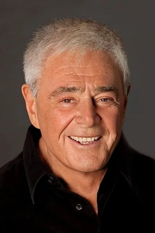 Richard Donner interpretando a Self