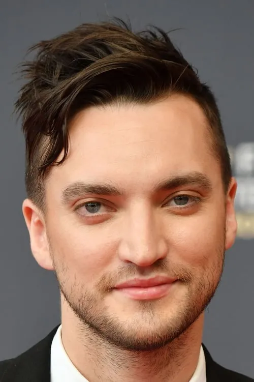 Actor Richard Harmon