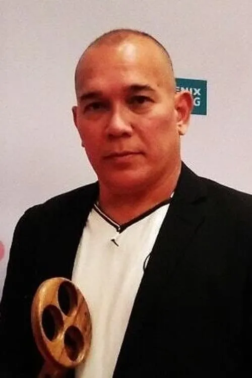 Actor Richard Manabat