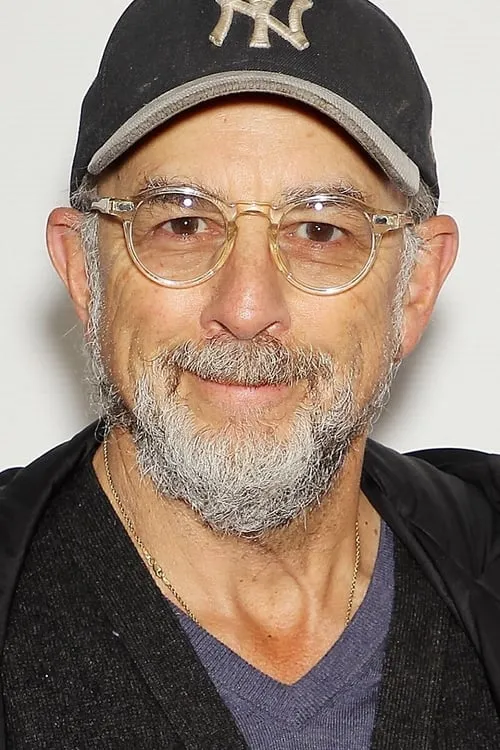 Foto de perfil del actor Richard Schiff en el reparto