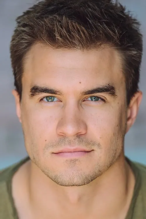 Rob Mayes interpretando a Jake